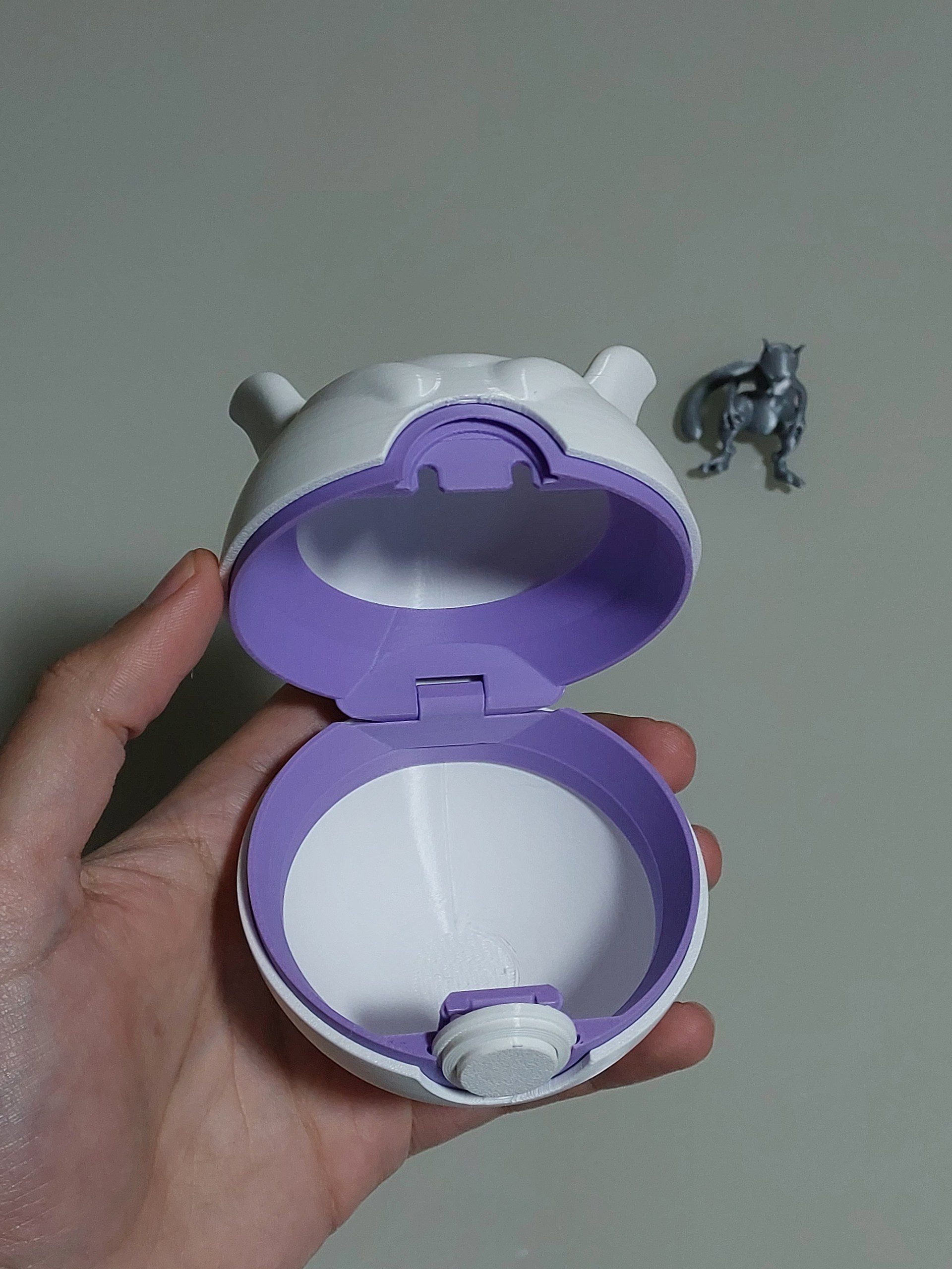 Pokebola Mewtwo — foto 2